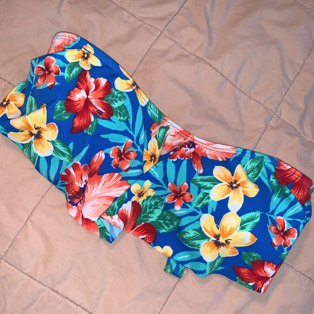 hawaiian themed bikini top